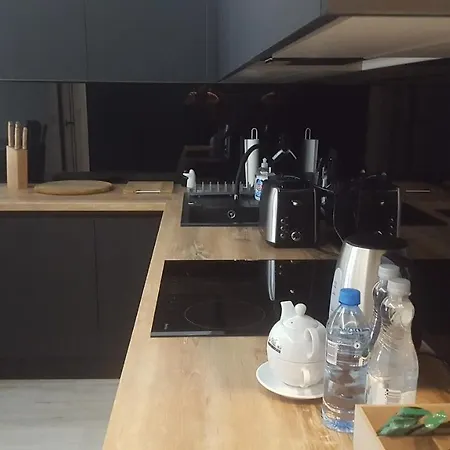 Skarbowa 2 & Parking