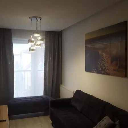 Skarbowa 2 & Parking アパート *