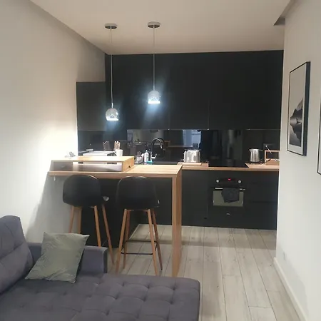 Skarbowa 2 & Parking *