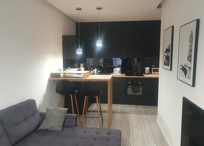 Skarbowa 2 & Parking *